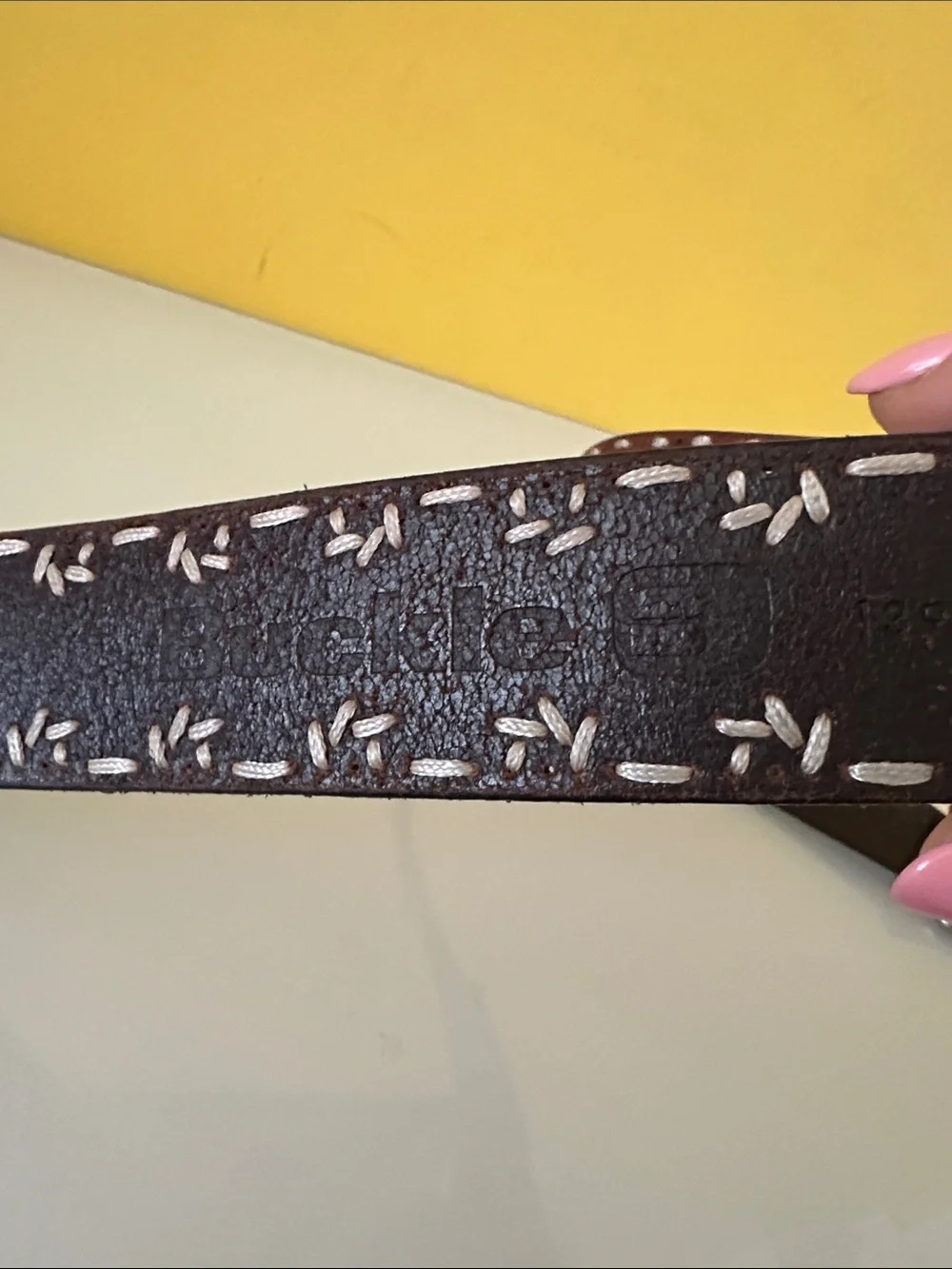 Buckle Brand Vintage Brown Leather Floral-Embroidered Belt